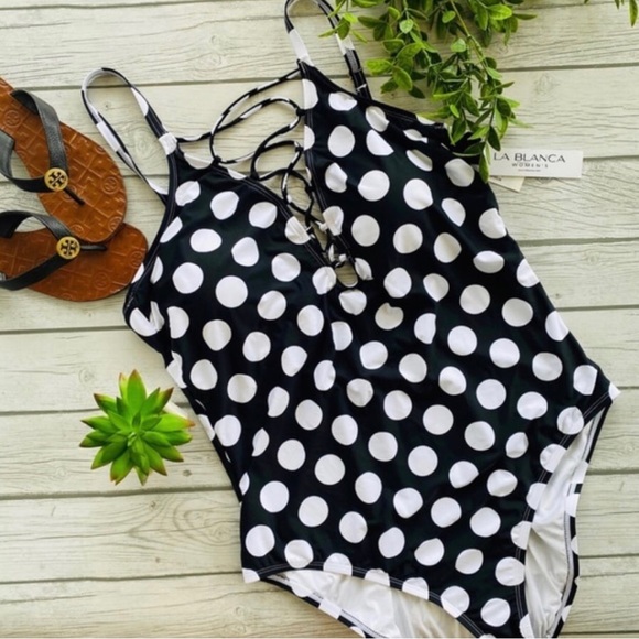 NWT. La Blanca Dot Dot Goose Laceup Swimsuit. 22W. - Picture 4 of 8